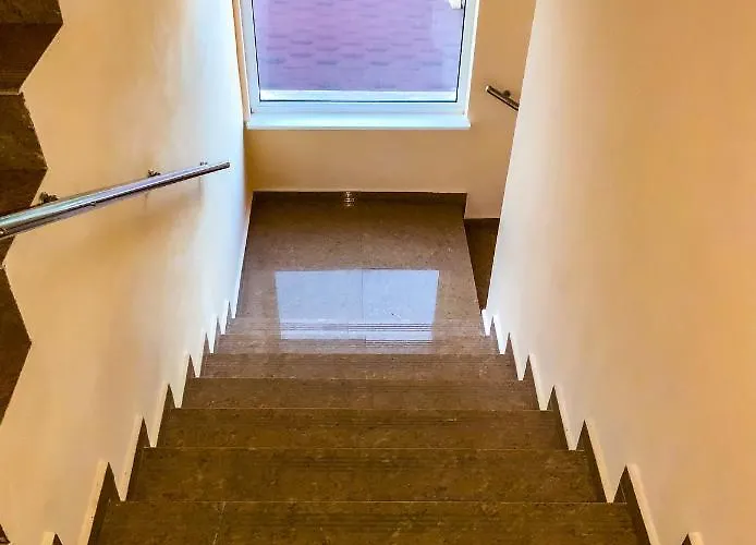 Slav Πανσιόν Βάρνα