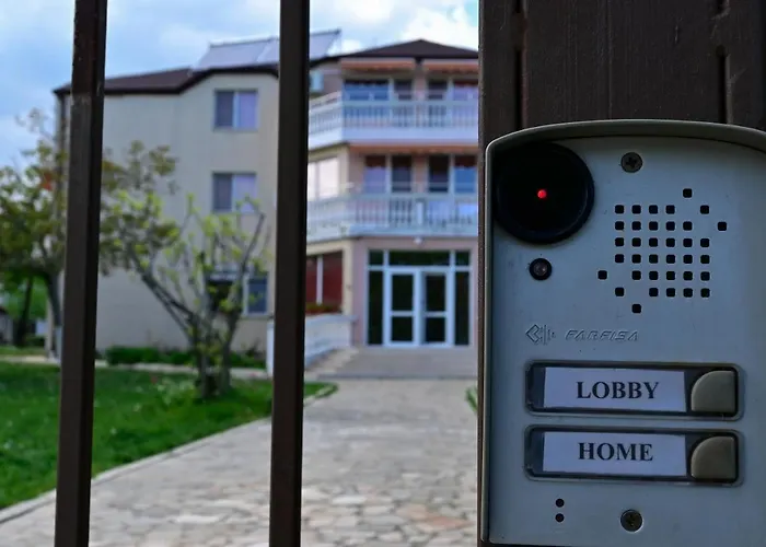 Πανσιόν Slav Βάρνα