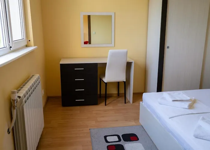 Πανσιόν Slav 3*