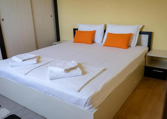 Slav Πανσιόν 3*